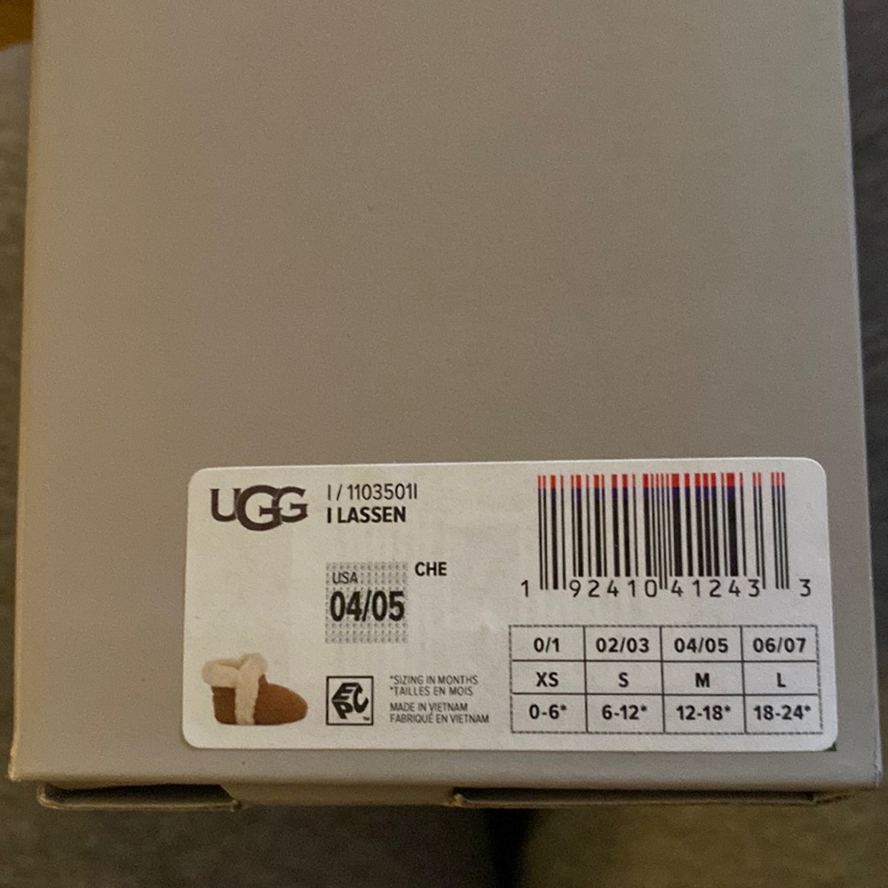 🆕 UGG Infant Lassen In Chestnut (size 4/5) - Picture 7 of 9